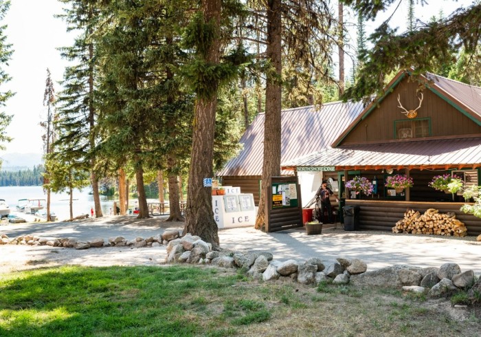 North Shore Lodge and Resort