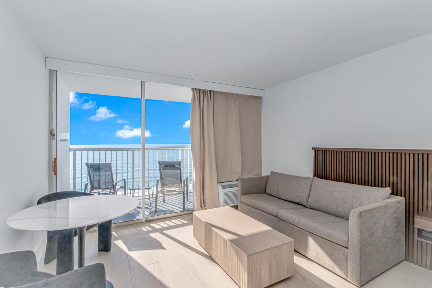 Compass Cove - Indigo Tower — gallery preview 3