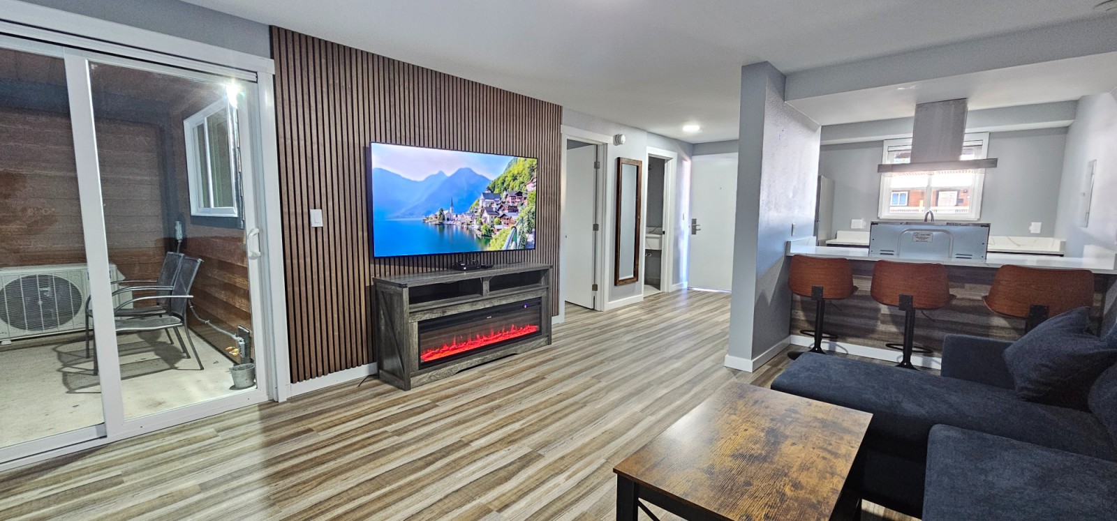 Olympic Suites Inn - Business Photo