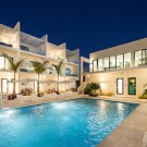 SEASCAPE ON GRACE BAY - VILLA-STYLE TOWNHOMES
