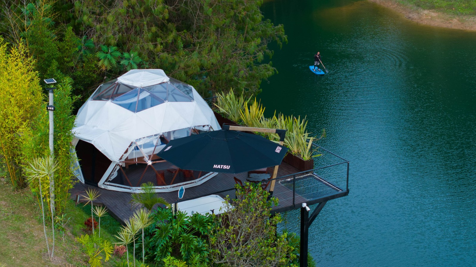 LAKE SUITE 5