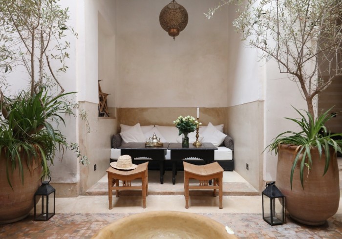 Riad Azzouna 13